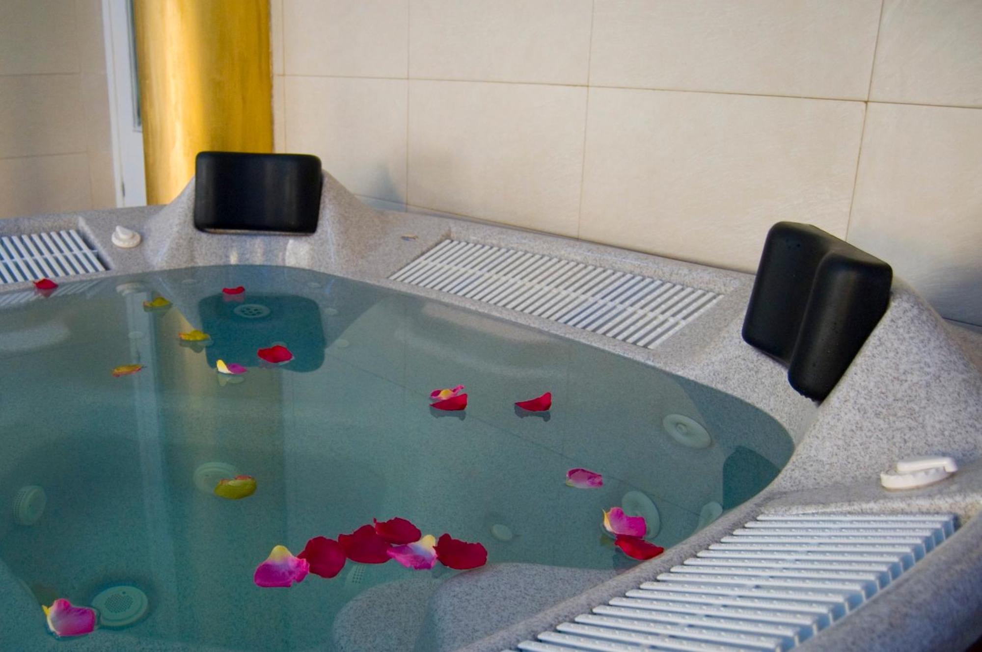 Agua Viva Eco H Wellness Castro Urdiales Hotel Buitenkant foto